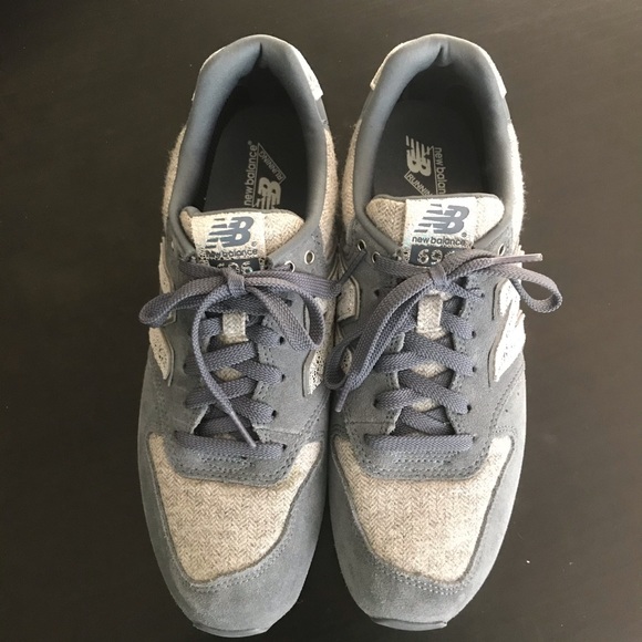 Like New-Silver & Gray New Balance Sneakers - Picture 2 of 7